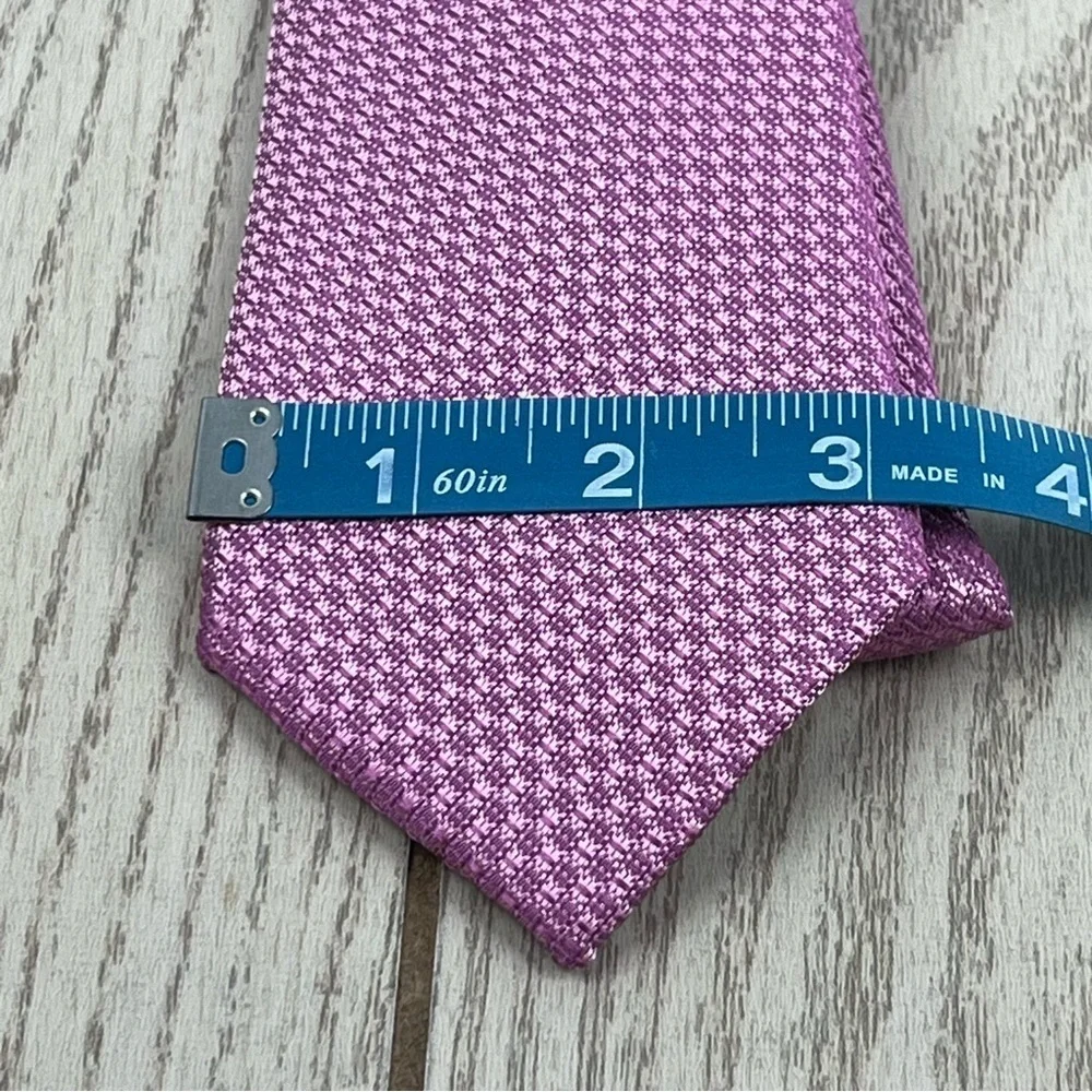 625 - Michael Kors Elsen Solid Tie Rose 640 2MKC23-5042 Silk Blend $69.50
